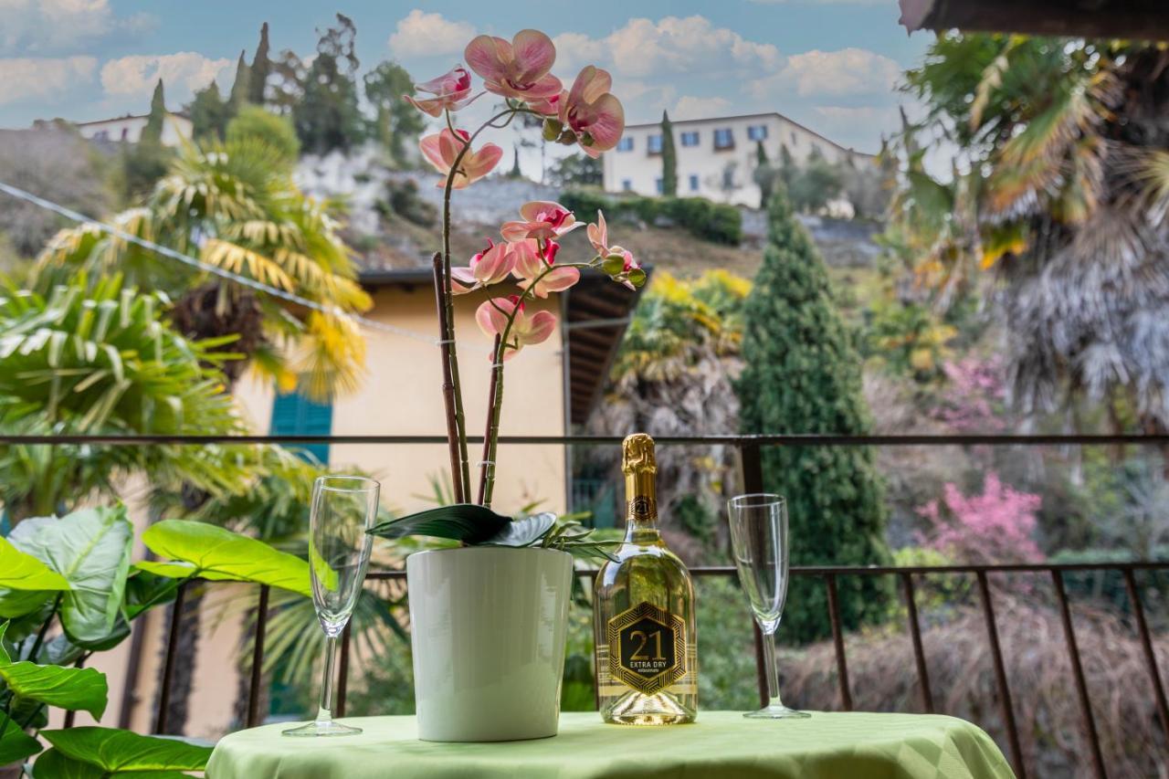 דירות בלאג'יו Il Terrazzino Sul Borgo 1 מראה חיצוני תמונה